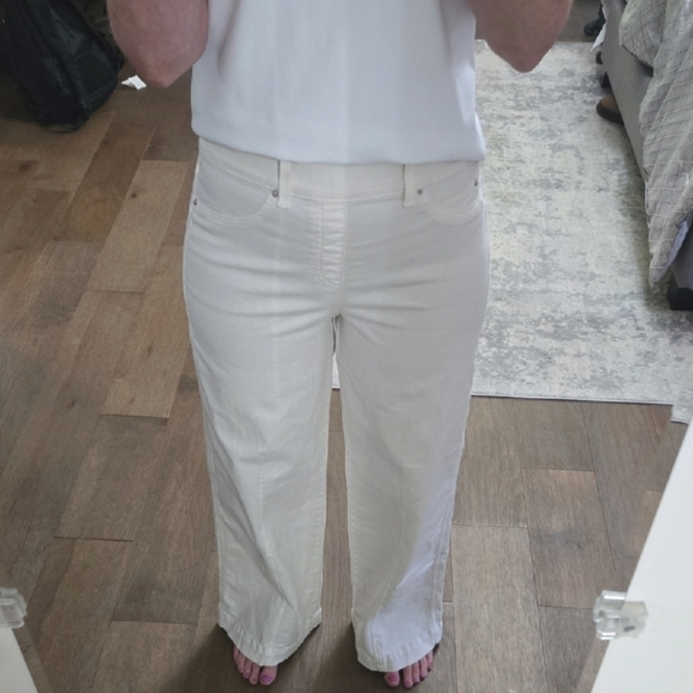 SPANX Wide Leg High-Waist Jeans in White/Cream